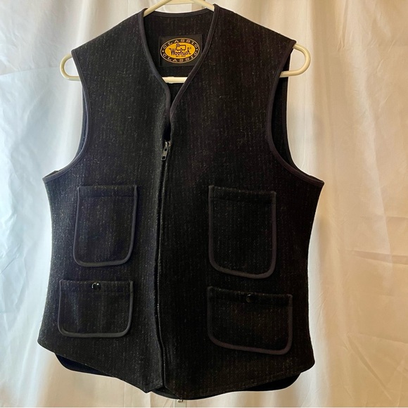 Woolrich Vintage 4 Pocket Black Pinstripe Wool Buckleback Utility Vest - Picture 4 of 8